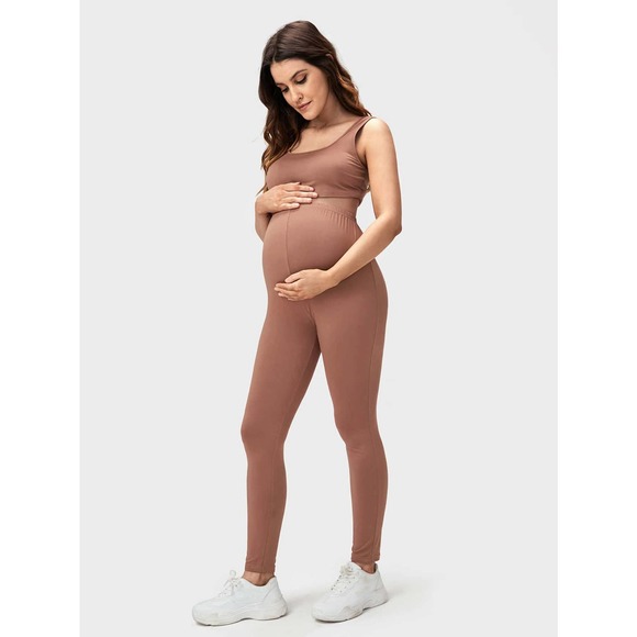 Maternity Scoop Neck Crop Top Leggings Set - Picture 8 of 9